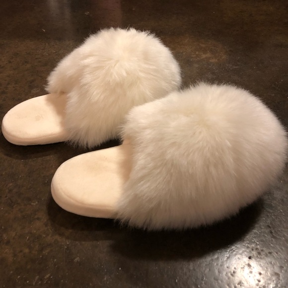 Slippers - Picture 3 of 3